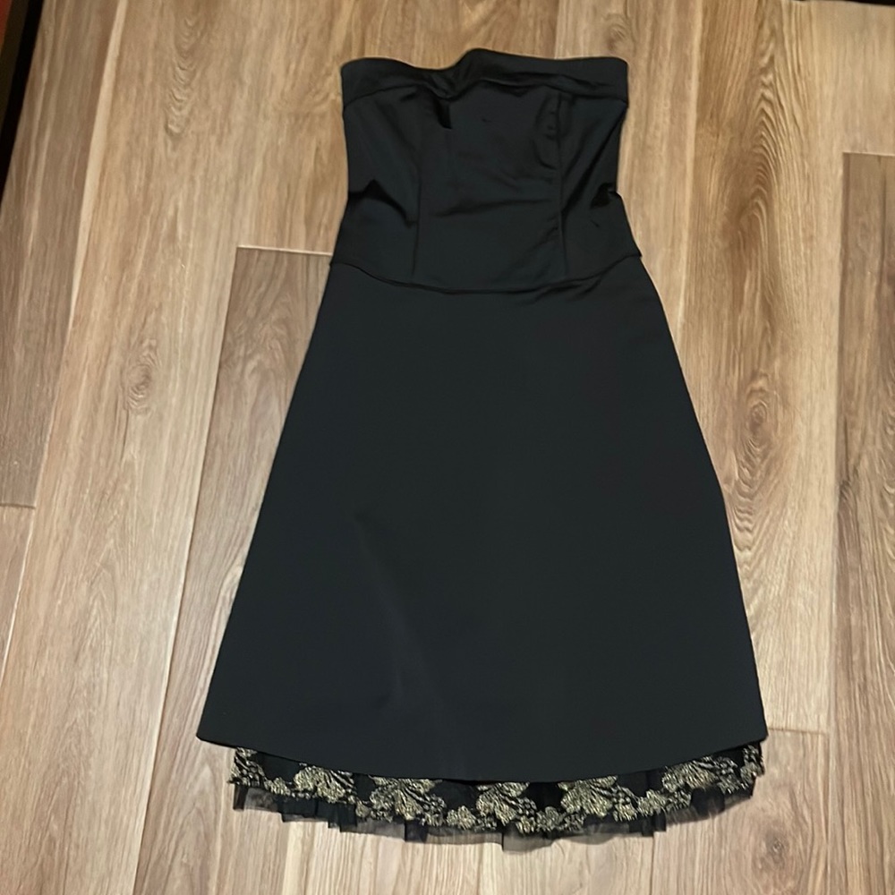 To the Max dress. Size 4.